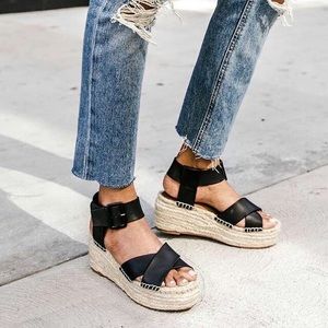 Sole Society Black Wedge Sandals